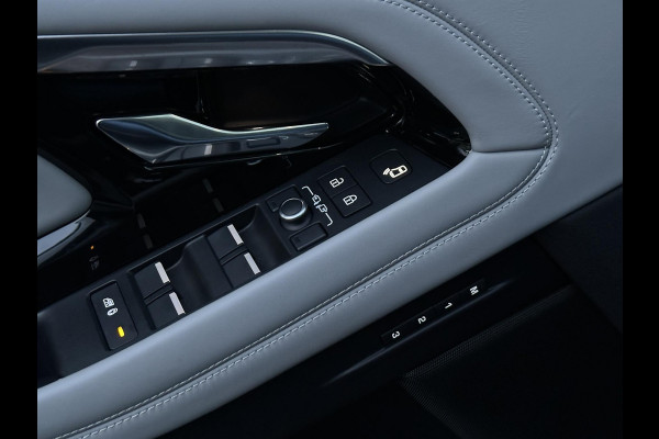 Land Rover Range Rover Evoque 2.0 P300 AWD R-Dynamic HSE Adapt. Cruise Virtual Dash Matrix LED Two Tone Leder Meridian Keyless