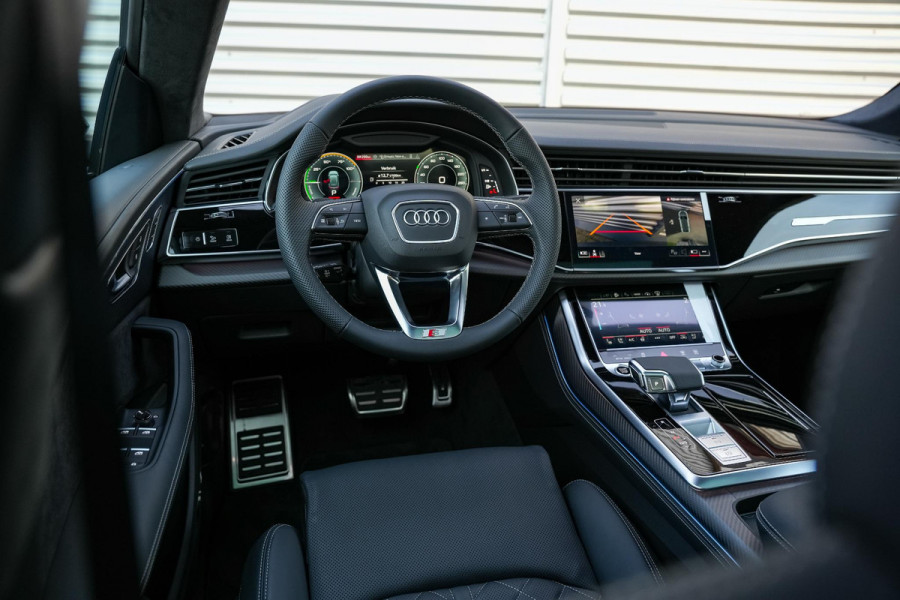 Audi Q8 60 TFSI e quattro Pro Line S Competition Panodak B&O 360 Camera Memory Carbon HUD Trekhaak
