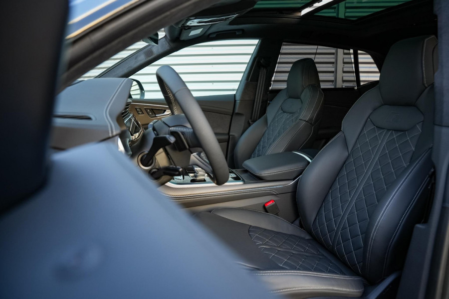 Audi Q8 60 TFSI e quattro Pro Line S Competition Panodak B&O 360 Camera Memory Carbon HUD Trekhaak