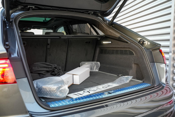 Audi Q8 60 TFSI e quattro Pro Line S Competition Panodak B&O 360 Camera Memory Carbon HUD Trekhaak