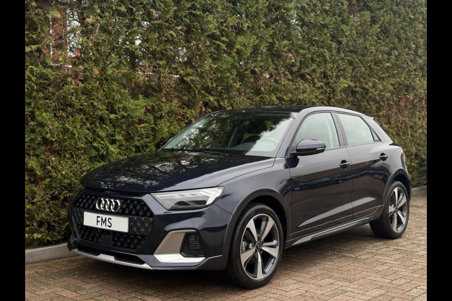 Audi A1 CityCarver 30 TFSI Advanced Edition CarPlay