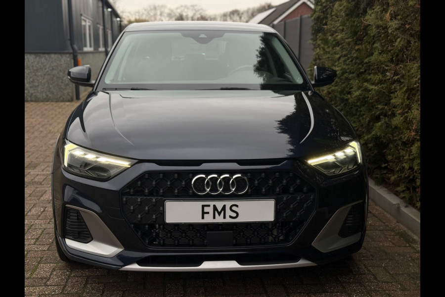 Audi A1 CityCarver 30 TFSI Advanced Edition CarPlay