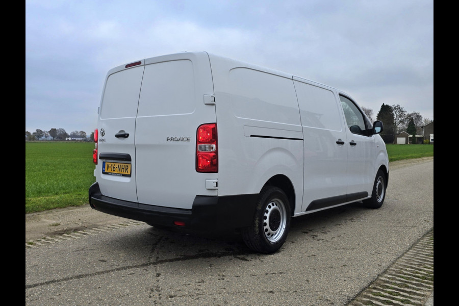Toyota ProAce Worker 2.0 D-4D Long L3 H1 - 145 Pk - Euro 6 - ParkeerCamera - Airco - Cruise Control - AppleCarplay AndroidAuto