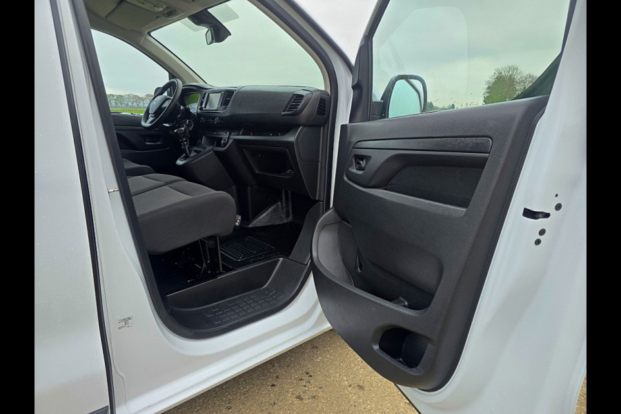 Toyota ProAce Worker 2.0 D-4D Long L3 H1 - 145 Pk - Euro 6 - ParkeerCamera - Airco - Cruise Control - AppleCarplay AndroidAuto