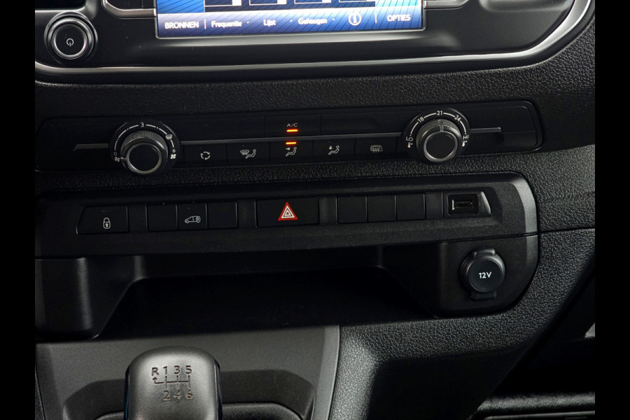 Toyota ProAce Worker 2.0 D-4D Long L3 H1 - 145 Pk - Euro 6 - ParkeerCamera - Airco - Cruise Control - AppleCarplay AndroidAuto