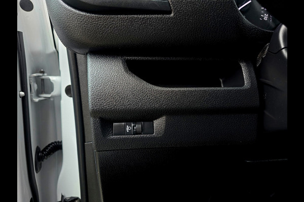 Toyota ProAce Worker 2.0 D-4D Long L3 H1 - 145 Pk - Euro 6 - ParkeerCamera - Airco - Cruise Control - AppleCarplay AndroidAuto