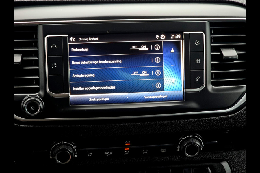 Toyota ProAce Worker 2.0 D-4D Long L3 H1 - 145 Pk - Euro 6 - ParkeerCamera - Airco - Cruise Control - AppleCarplay AndroidAuto