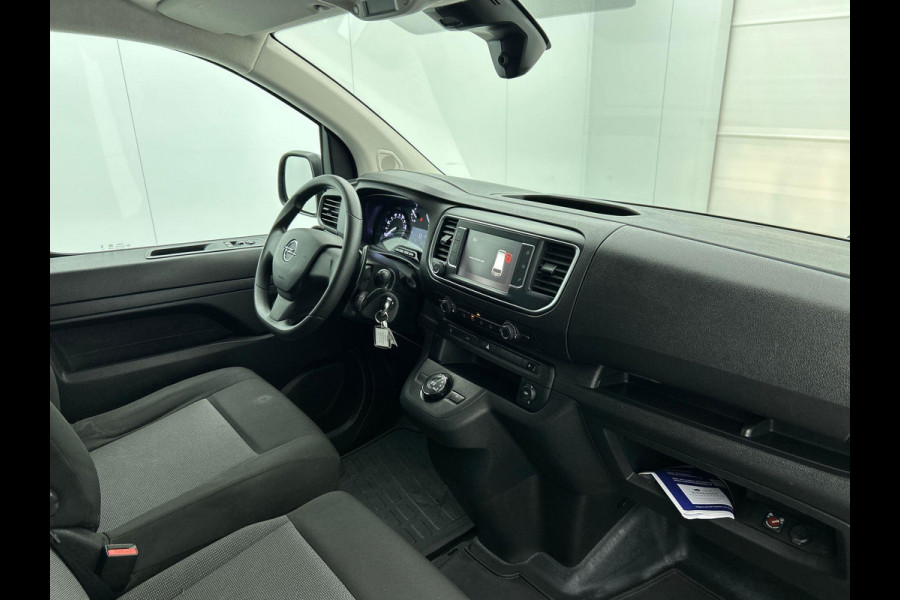 Opel Vivaro 2.0 145pk L3 Automaat Airco Cruise Navigatie Trekhaak