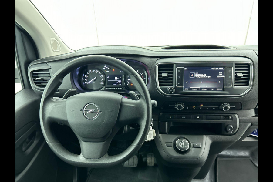 Opel Vivaro 2.0 145pk L3 Automaat Airco Cruise Navigatie Trekhaak