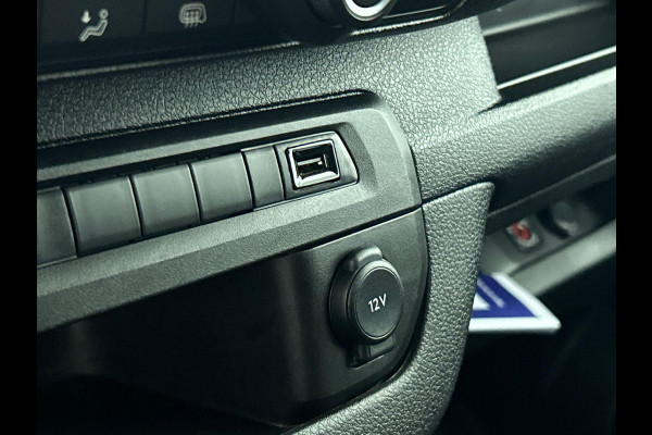 Opel Vivaro 2.0 145pk L3 Automaat Airco Cruise Navigatie Trekhaak