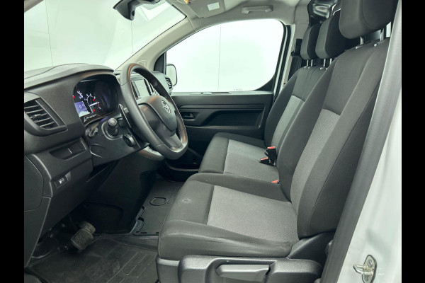 Opel Vivaro 2.0 145pk L3 Automaat Airco Cruise Navigatie Trekhaak