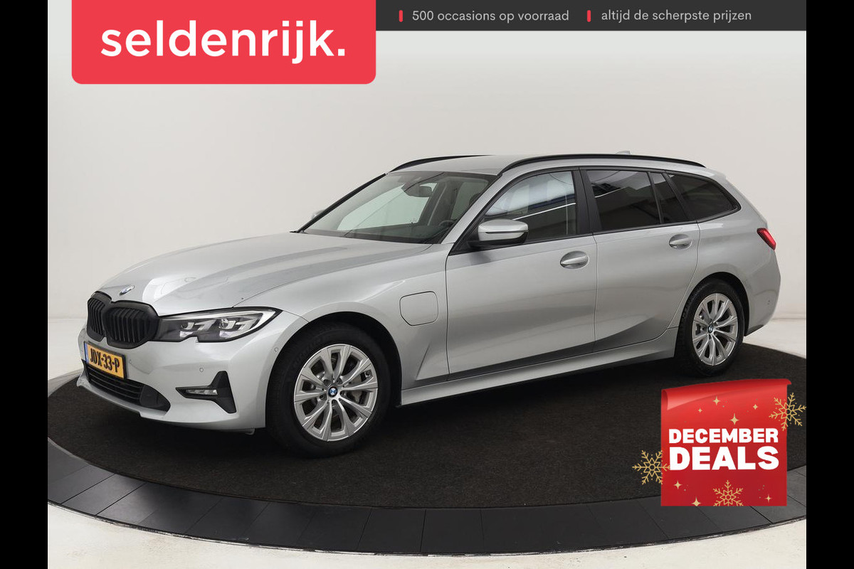 BMW 3 Serie Touring 330e | Keyless | Full LED | Carplay | Navigatie | Leder | Stoelverwarming | Camera | LMV 17 inch | Cruise control | Getint glas