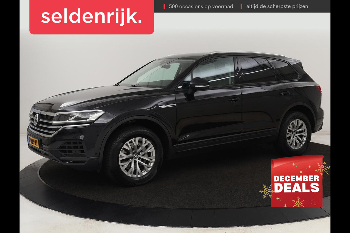 Volkswagen Touareg 3.0 TDI Elegance | Leder | Trekhaak | Camera | Luchtvering | Stoelverwarming | Adaptive cruise | Carplay | Achterbankverwarming | Navigatie | Full LED | Side Assist