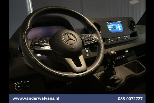 Mercedes-Benz Sprinter 317 CDI 170pk 3500kg Trekhaak L3H2 Euro6 Airco | 360 graden Camera | Navigatie | Chauffeursstoel | Cruisecontrol Apple Carplay, Android Auto, Stoelverwarming, Parkeersensoren, Bijrijdersbank