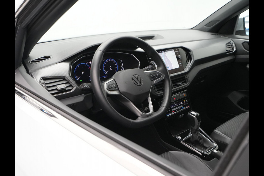 Volkswagen T-Cross 1.0 TSI 110pk DSG R-Line Navigatie Camera Stoelverwarming Acc Carplay 3