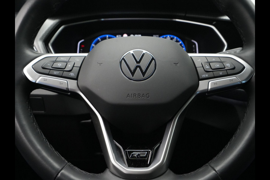 Volkswagen T-Cross 1.0 TSI 110pk DSG R-Line Navigatie Camera Stoelverwarming Acc Carplay 3
