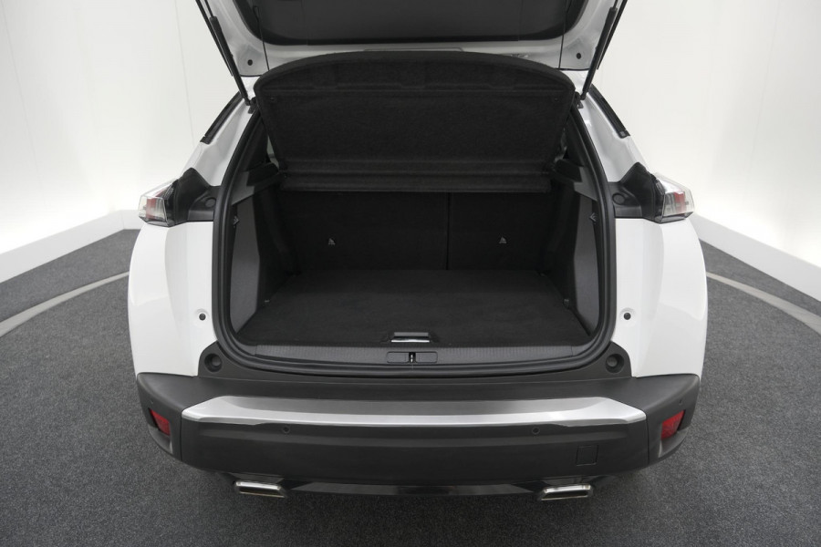 Peugeot 2008 PureTech 130 EAT8 Allure | Parkeersensoren | Navigatie | Apple Carplay | Climate Control