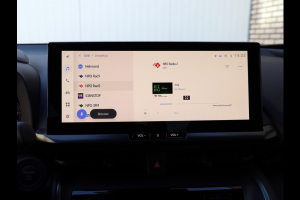Toyota C-HR 2.0 PHEV 220 Dynamic | Nieuw! | Bi-Tone | Stoel/Stuurwielverwarm