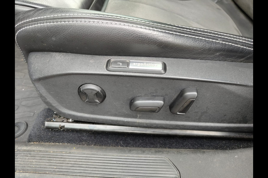 Volkswagen ID.3 First Max 58kWh Ergo Active Stoelen Panoramadak Adap.Cruise Apple Carplay Android Auto Navi-Pro Ecc Stoel-Stuurverwarming Elek.Stoelen Lmv Privacy Glas Keyless Advanced Led-Achterlicht dynamisch Matrix Led Origineel Nederlandse Auto Zeer compleet Nieuwprijs €49.176,-