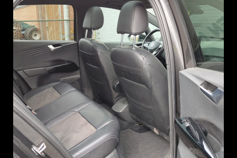 Volkswagen ID.3 First Max 58kWh Ergo Active Stoelen Panoramadak Adap.Cruise Apple Carplay Android Auto Navi-Pro Ecc Stoel-Stuurverwarming Elek.Stoelen Lmv Privacy Glas Keyless Advanced Led-Achterlicht dynamisch Matrix Led Origineel Nederlandse Auto Zeer compleet Nieuwprijs €49.176,-