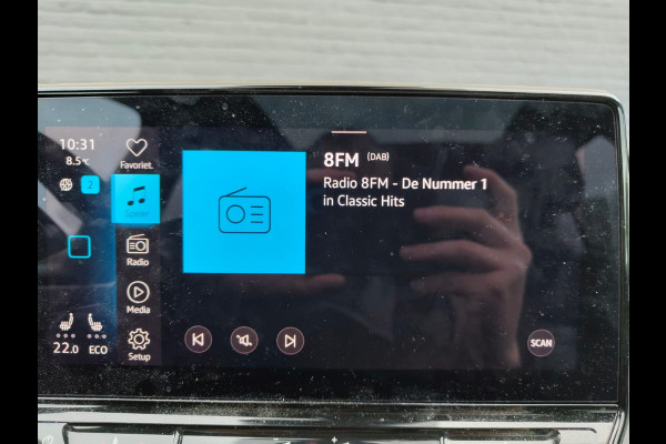 Volkswagen ID.3 First Max 58kWh Ergo Active Stoelen Panoramadak Adap.Cruise Apple Carplay Android Auto Navi-Pro Ecc Stoel-Stuurverwarming Elek.Stoelen Lmv Privacy Glas Keyless Advanced Led-Achterlicht dynamisch Matrix Led Origineel Nederlandse Auto Zeer compleet Nieuwprijs €49.176,-