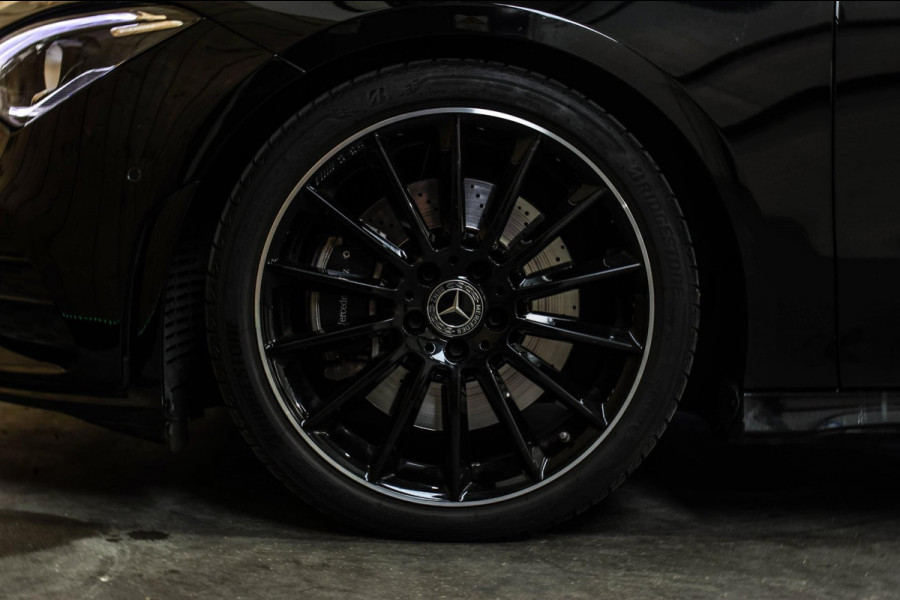 Mercedes-Benz CLA-Klasse Shooting Brake 220 AMG *Camera*Sfeerverlichting*Trekhaak*Stoelverwarming*