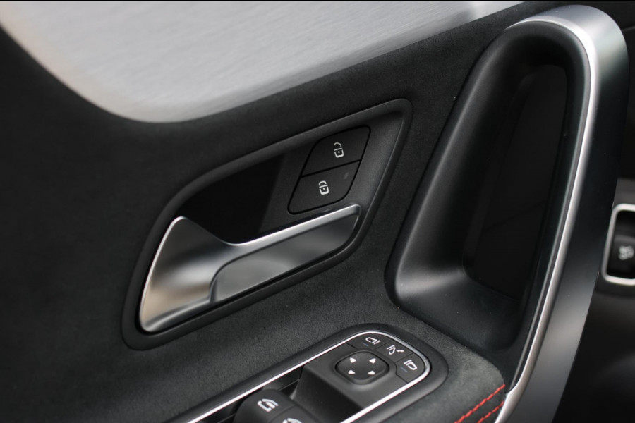 Mercedes-Benz CLA-Klasse Shooting Brake 220 AMG *Camera*Sfeerverlichting*Trekhaak*Stoelverwarming*