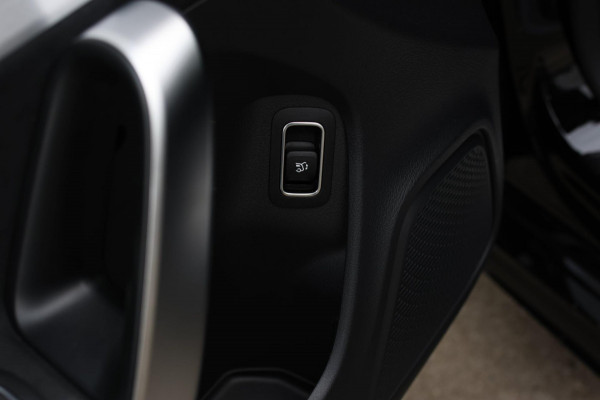 Mercedes-Benz CLA-Klasse Shooting Brake 220 AMG *Camera*Sfeerverlichting*Trekhaak*Stoelverwarming*