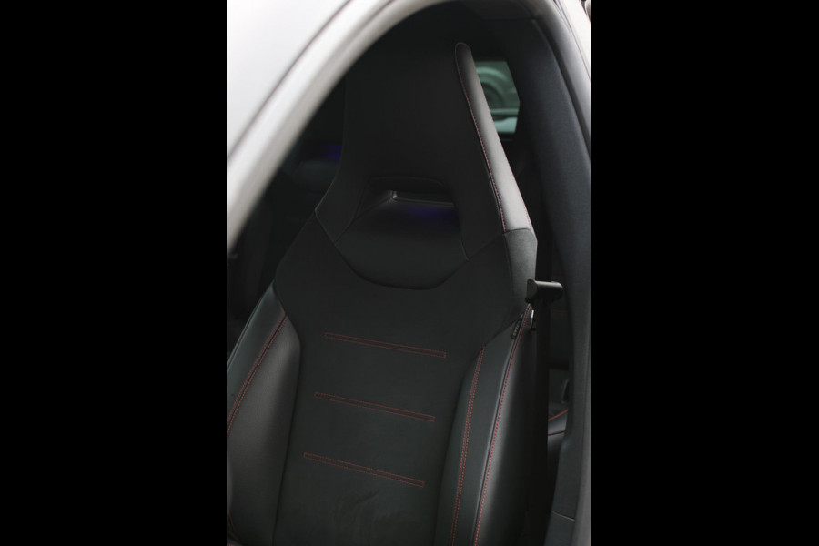 Mercedes-Benz CLA-Klasse Shooting Brake 220 AMG *Camera*Sfeerverlichting*Trekhaak*Stoelverwarming*