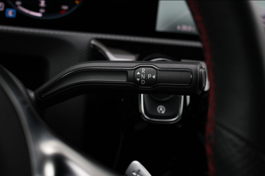 Mercedes-Benz CLA-Klasse Shooting Brake 220 AMG *Camera*Sfeerverlichting*Trekhaak*Stoelverwarming*