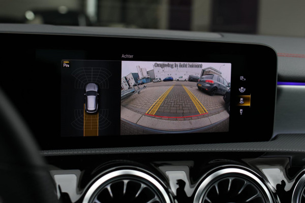 Mercedes-Benz CLA-Klasse Shooting Brake 220 AMG *Camera*Sfeerverlichting*Trekhaak*Stoelverwarming*