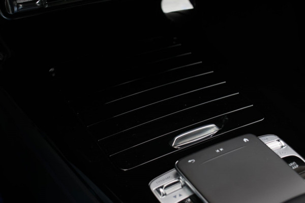 Mercedes-Benz CLA-Klasse Shooting Brake 220 AMG *Camera*Sfeerverlichting*Trekhaak*Stoelverwarming*