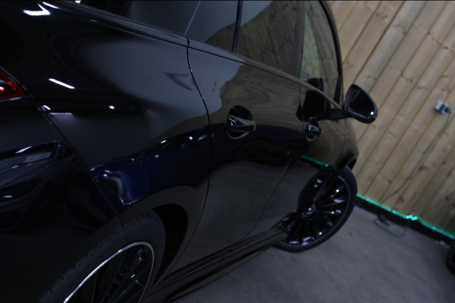 Mercedes-Benz CLA-Klasse Shooting Brake 220 AMG *Camera*Sfeerverlichting*Trekhaak*Stoelverwarming*