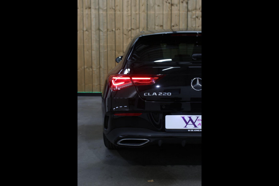 Mercedes-Benz CLA-Klasse Shooting Brake 220 AMG *Camera*Sfeerverlichting*Trekhaak*Stoelverwarming*
