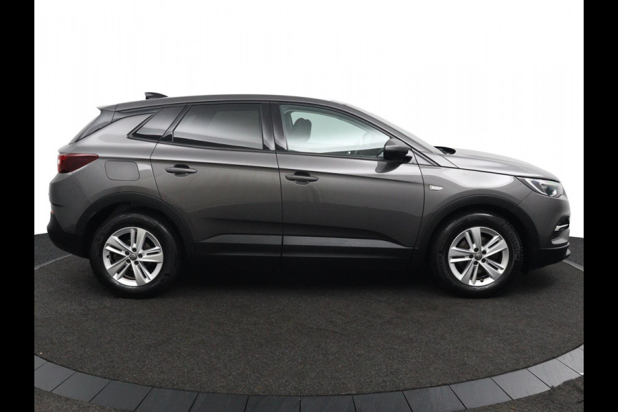 Opel Grandland X 1.2 Turbo Business*ACC*CRUISE*NAVI*HAAK*CARPLAY*