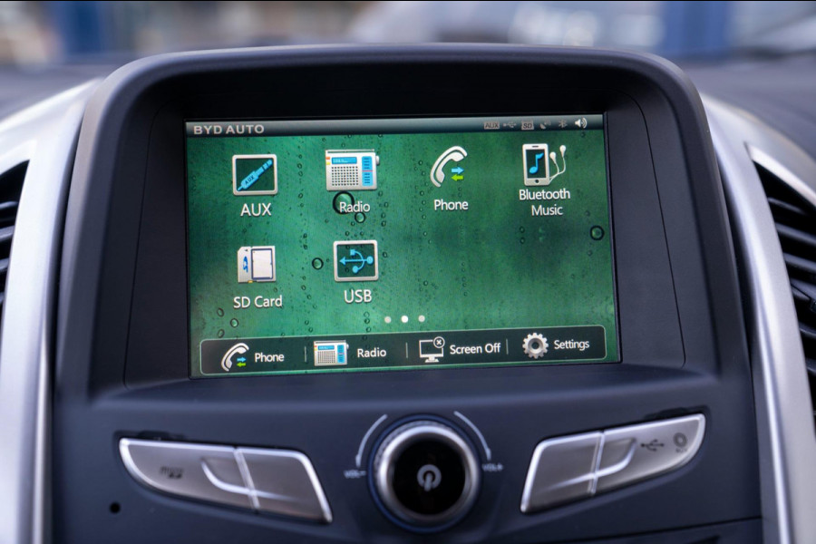 BYD ETP3 Standard 45 kWh|Prijs rijklaar incl. 12 mnd garantie| LMV Stoelverwarming Airco Camera Parkeersensoren achter