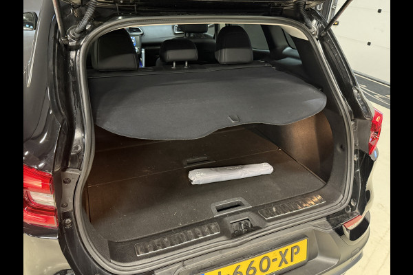 Renault Kadjar 1.3 TCe Intens | Bose | Stoelverwarming | Camera | Glazen dak