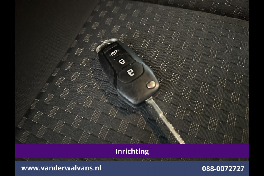 Ford Transit Connect 1.5 EcoBlue 101pk L1H1 Inrichting Euro6 Airco | 3-Zits | Camera | Navigatie | Apple Carplay | Android Auto Cruisecontrol, Parkeersensoren, Verwarmde voorruit, bijrijdersbank
