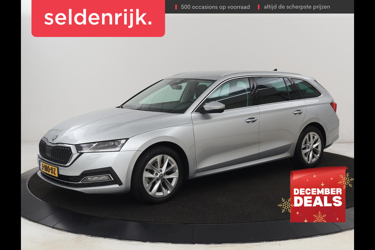 Škoda Octavia 1.5 TSI First Edition | Stoelverwarming | Adaptive cruise | Carplay | Sfeerverlichting | Matrix LED | Navigatie | Parkeerhulp | Keyless | DAB | Virtual Cockpit