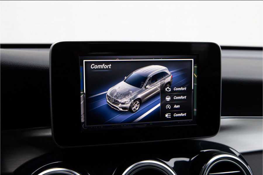 Mercedes-Benz GLC 250 4MATIC AMG Premium, Distronic, Head-up, Leder, Trekhaak