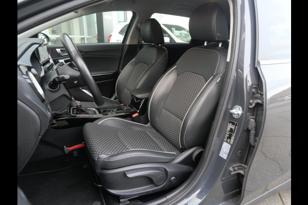 Kia Ceed Sportswagon 1.5 T-GDi DynamicPlusLine | Cruise | Clima | Camera | Navi | Carplay | Keyless | Stoel-stuurverwarming |