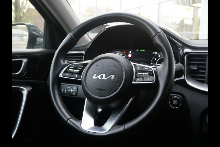 Kia Ceed Sportswagon 1.5 T-GDi DynamicPlusLine | Cruise | Clima | Camera | Navi | Carplay | Keyless | Stoel-stuurverwarming |