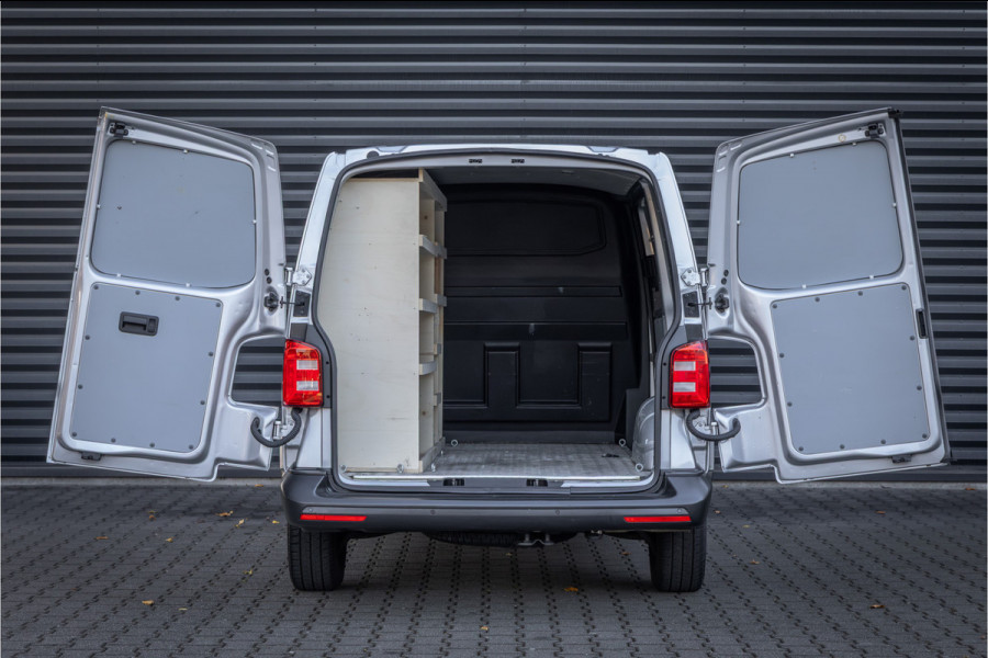 Volkswagen Transporter 2.0 TDI L1H1 Comfortline