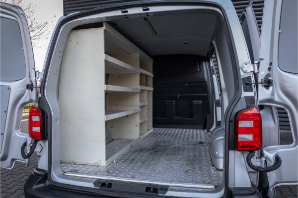 Volkswagen Transporter 2.0 TDI L1H1 Comfortline