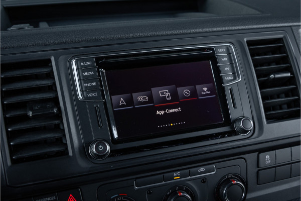 Volkswagen Transporter 2.0 TDI L1H1 Comfortline