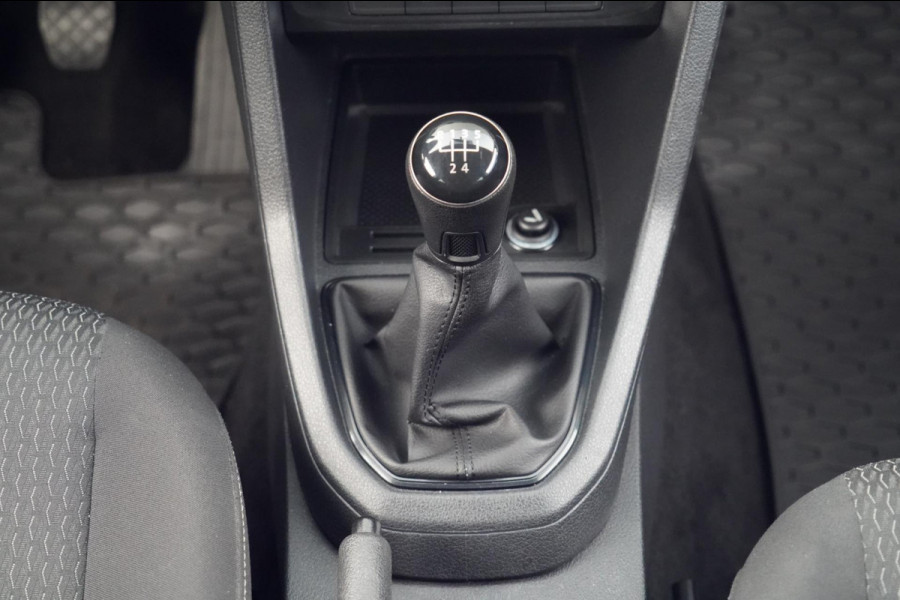 Volkswagen Caddy Maxi 1.0 TSI Comfortline / 7 Pers. / Afn. Trekhaak / Cruise / Airco / 17 Inch Velgen