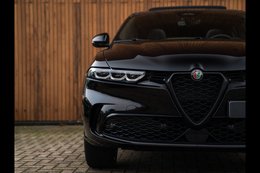 Alfa Romeo Tonale 1.3T PHEV 280pk Veloce | Pano-dak | Harman/Kardon | Stoelventilatie | Adapt. cruise | Orig. NL