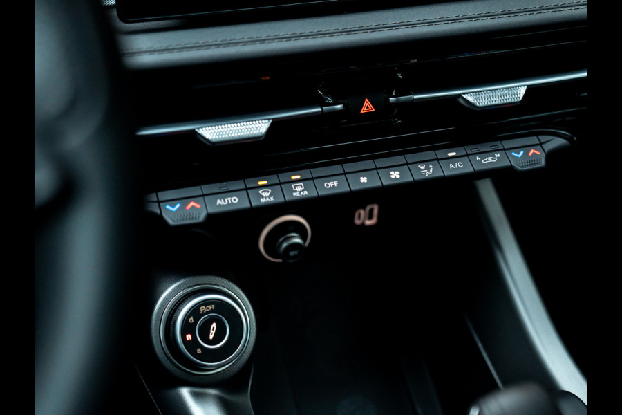 Alfa Romeo Tonale 1.3T PHEV 280pk Veloce | Pano-dak | Harman/Kardon | Stoelventilatie | Adapt. cruise | Orig. NL