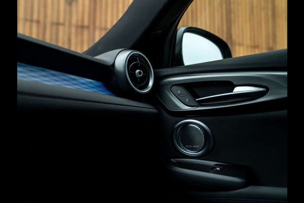 Alfa Romeo Tonale 1.3T PHEV 280pk Veloce | Pano-dak | Harman/Kardon | Stoelventilatie | Adapt. cruise | Orig. NL