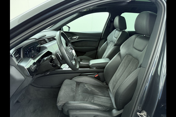 Audi e-tron 313pk Pano-dak Leer-Alcantara+elektr+Geheug. Camera Adap.Cruise Apple Carplay Android Auto Pdc Business Edition Plus SOH 90% Elek.Achterklep Lmv 21" Led Stoelverwarming Privacy Glas 50 Quattro 71kWh Origineel Nederlandse Auto 1800kg Trekvermogen Zeer Compleet!